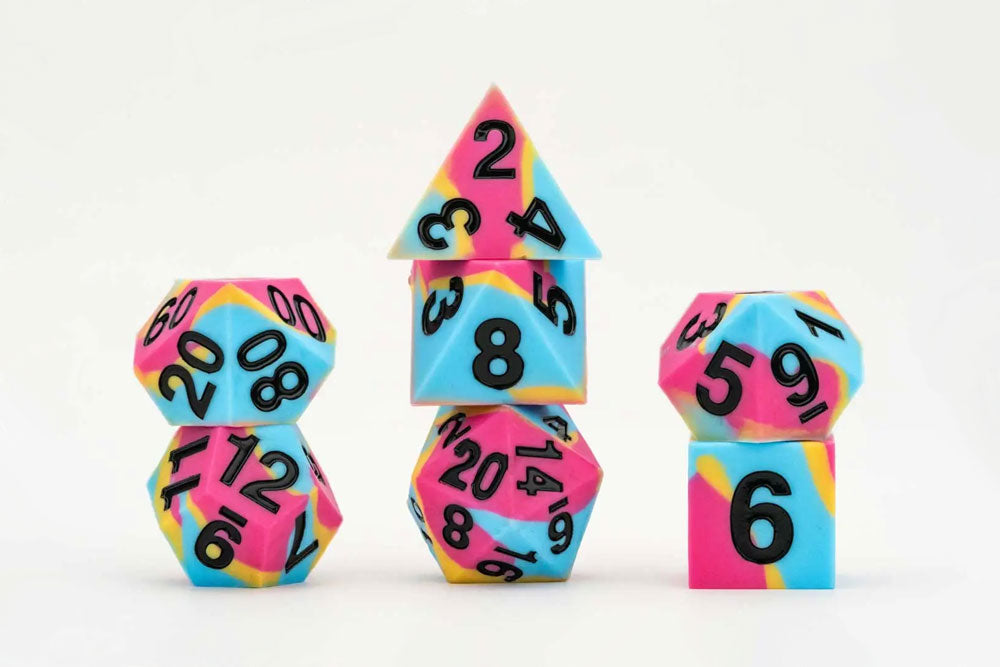 FanRoll: Gaymers Pride: 16mm Pride Sharp Edge Silicone Rubber Poly Dice Set - Gay Men
