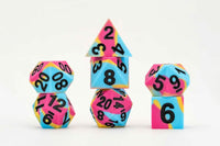 FanRoll Sharp Edge Silicone Rubber Gaymers Pride 16mm Dice Set (Pansexual)