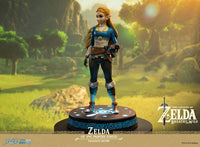 The Legend  of Zelda: Zelda Light-Up PVC Painted Statue